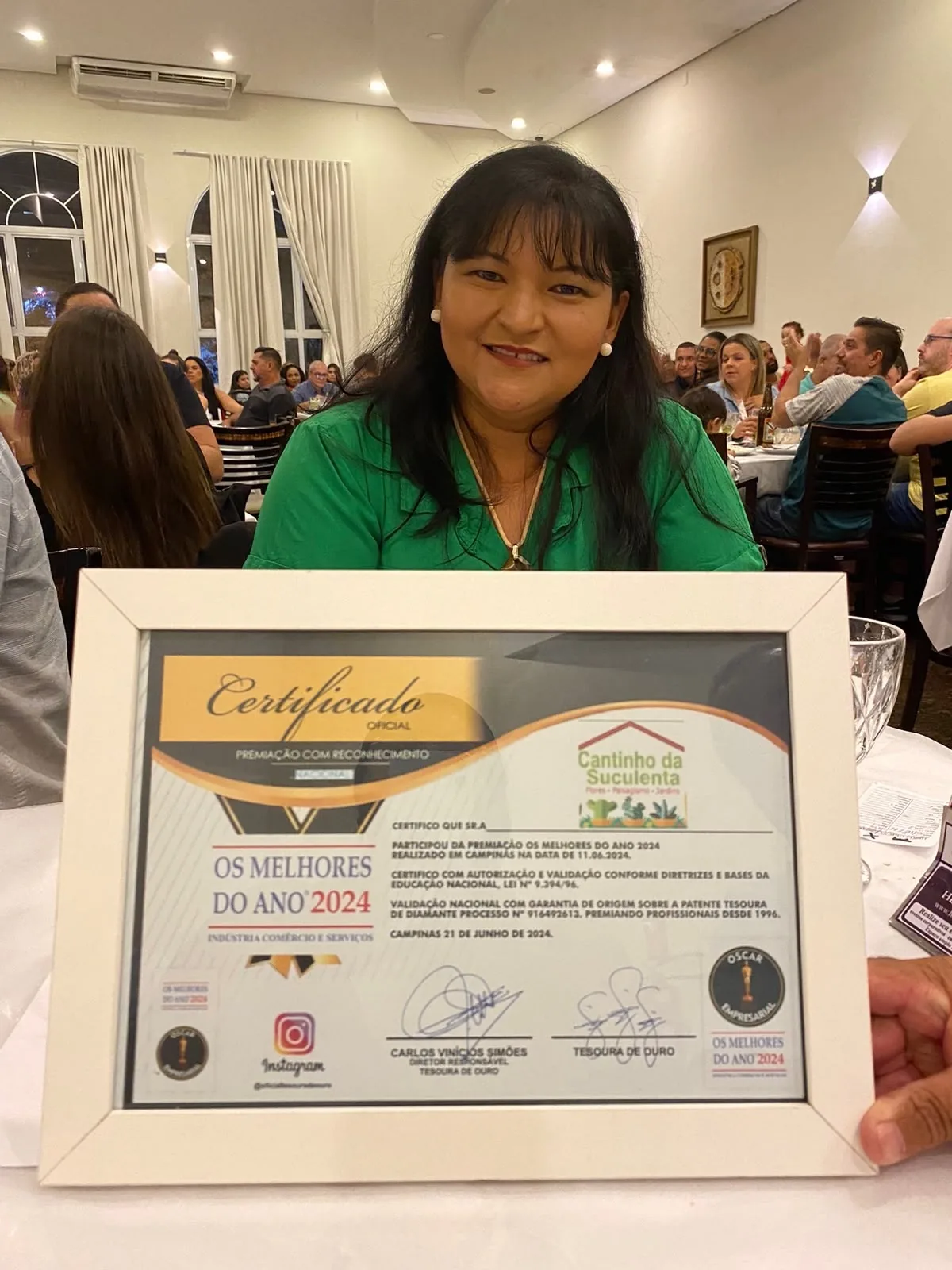 Certificado Os Melhores do Ano 2024 do Cantinho da Suculenta